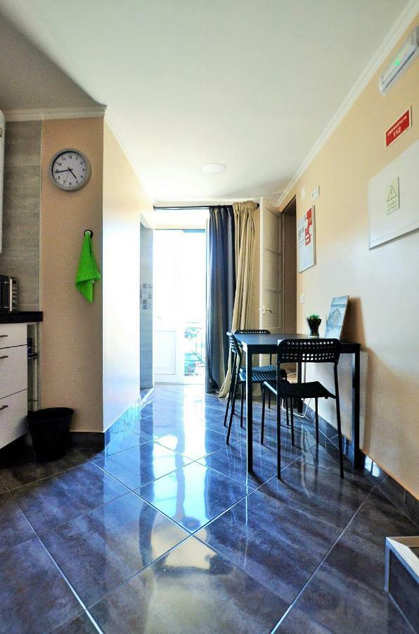 Suites & Apartments - Dp セトゥーバル エクステリア 写真